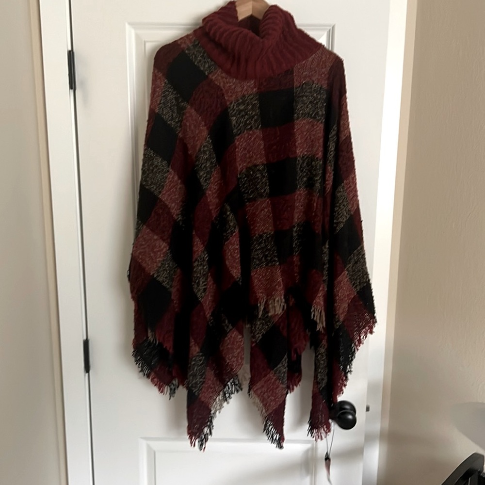 Fall poncho sweater with tags